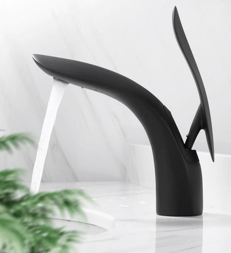 Luxury Modern Single-Handle Bathroom Faucet
